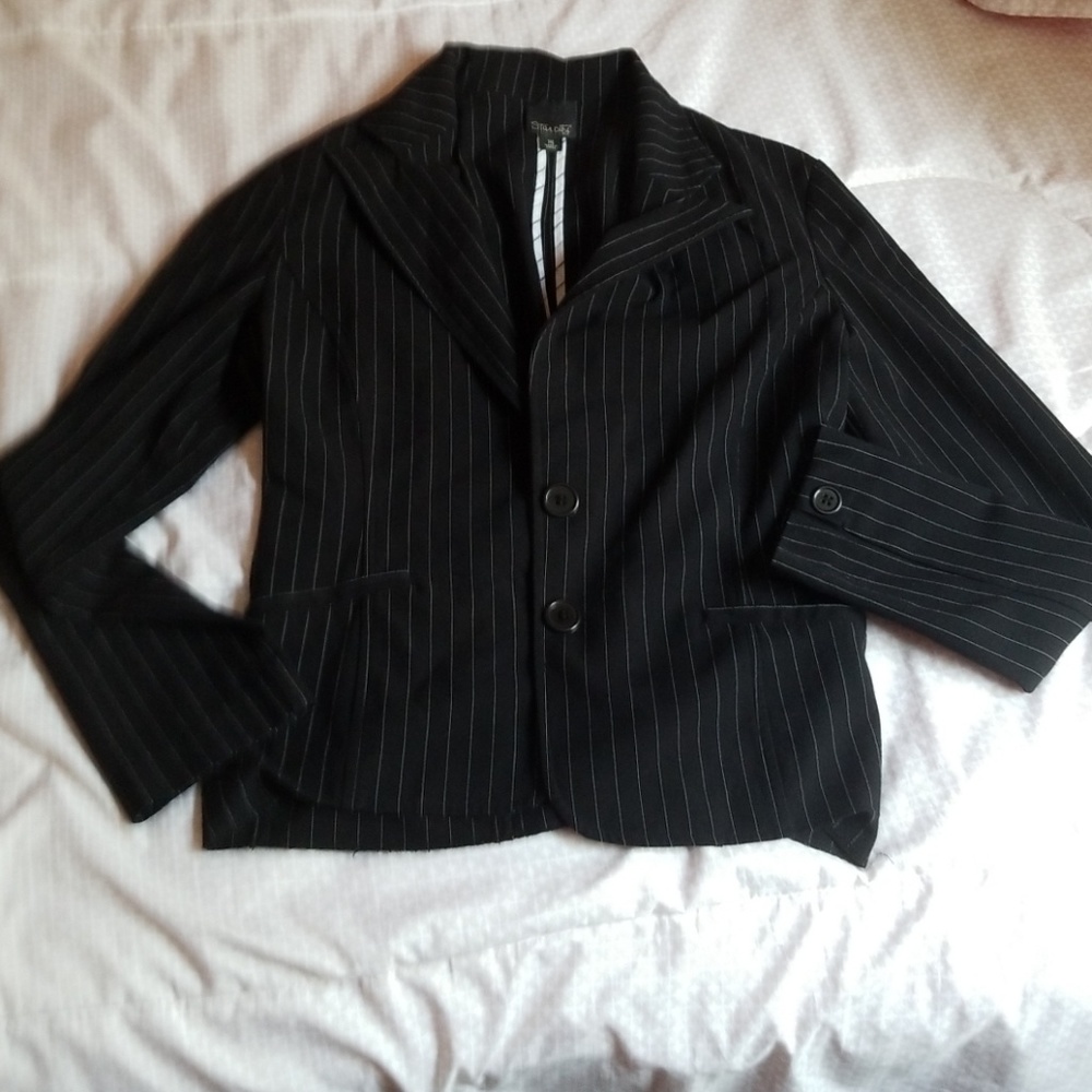 Fitted Pinstriped Blazer